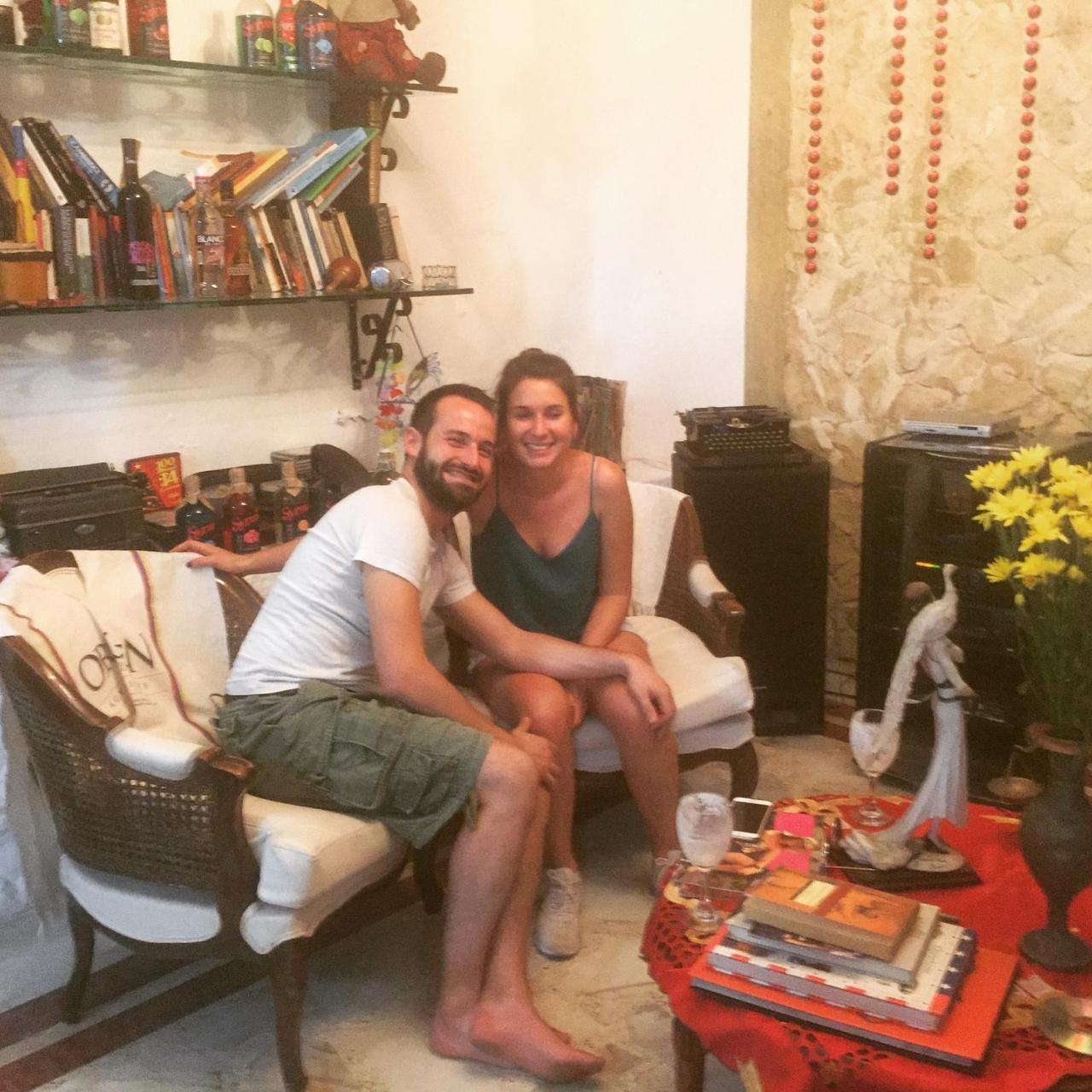 Hostal Coworking Cristales Cali Luaran gambar